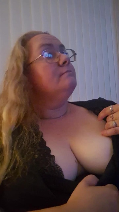 ladyfaye live cam on Cam4