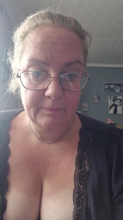ladyfaye live cam on Cam4