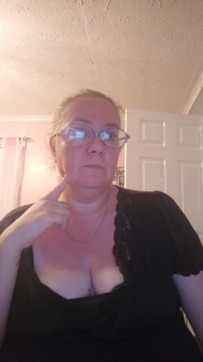 ladyfaye live cam on Cam4
