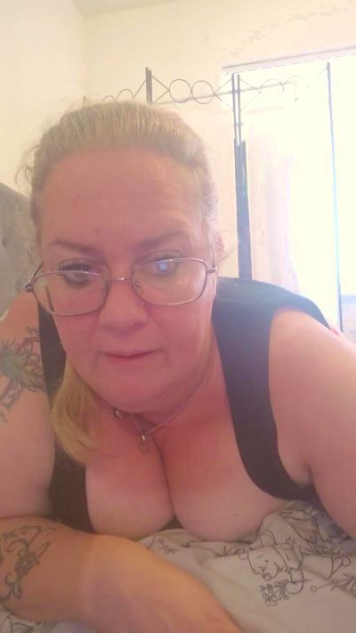 ladyfaye live cam on Cam4