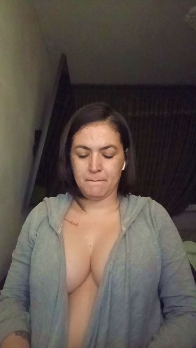 ladykyhara live cam on Cam4