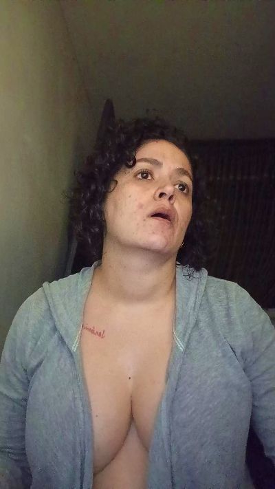 ladykyhara live cam on Cam4