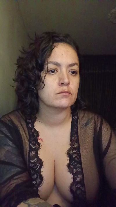 ladykyhara live cam on Cam4