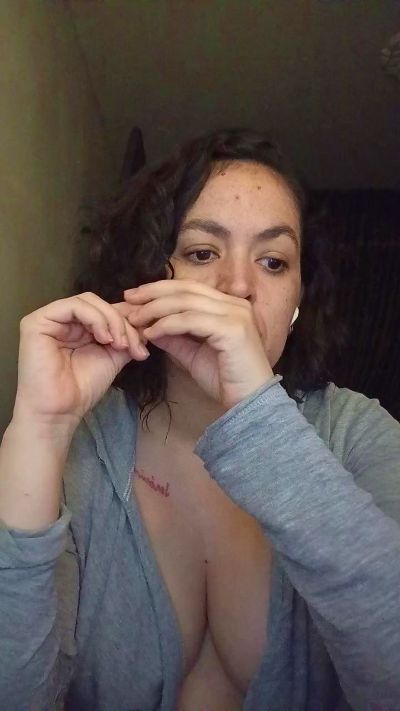 ladykyhara live cam on Cam4