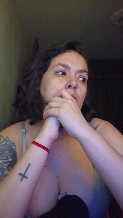 ladykyhara live cam on Cam4