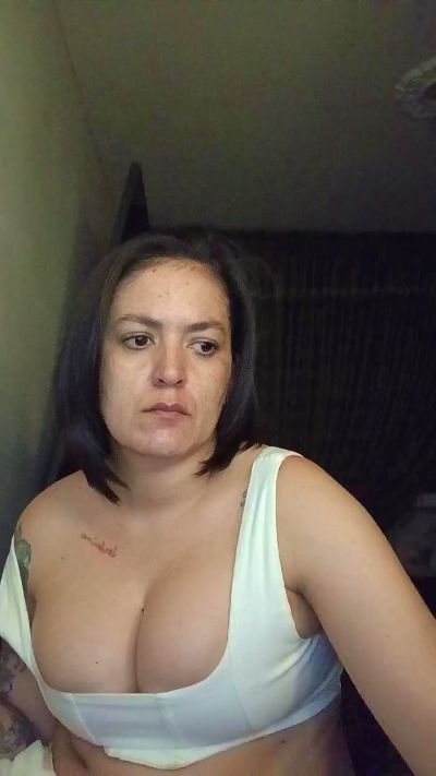 ladykyhara live cam on Cam4