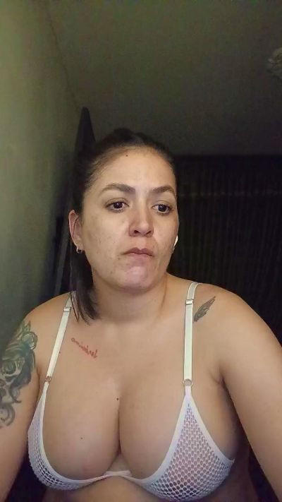 ladykyhara live cam on Cam4