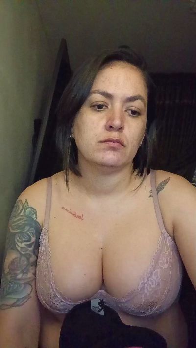 ladykyhara live cam on Cam4