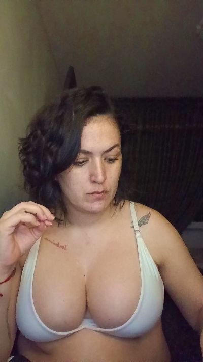 ladykyhara live cam on Cam4