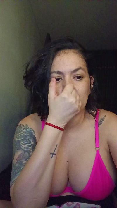 ladykyhara live cam on Cam4