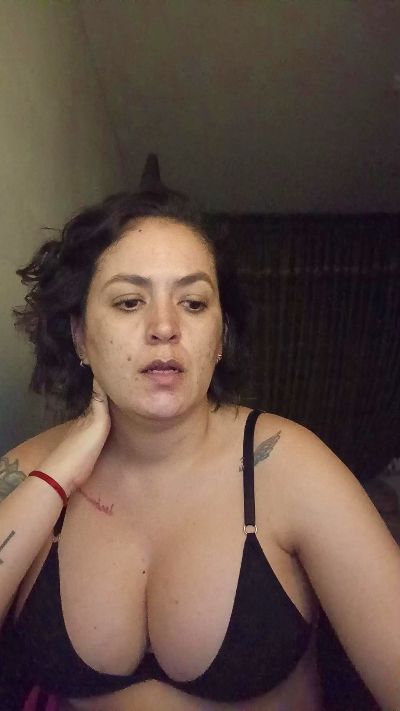 ladykyhara live cam on Cam4