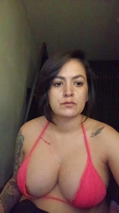 ladykyhara live cam on Cam4