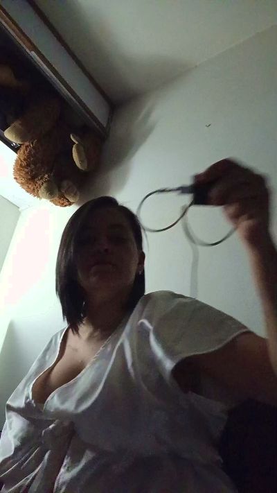 ladykyhara live cam on Cam4