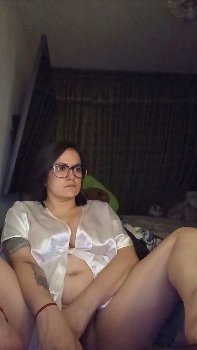 ladykyhara live cam on Cam4