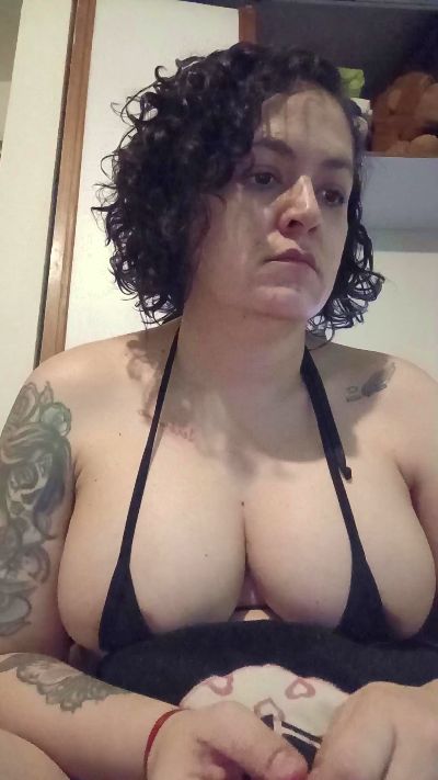 ladykyhara live cam on Cam4