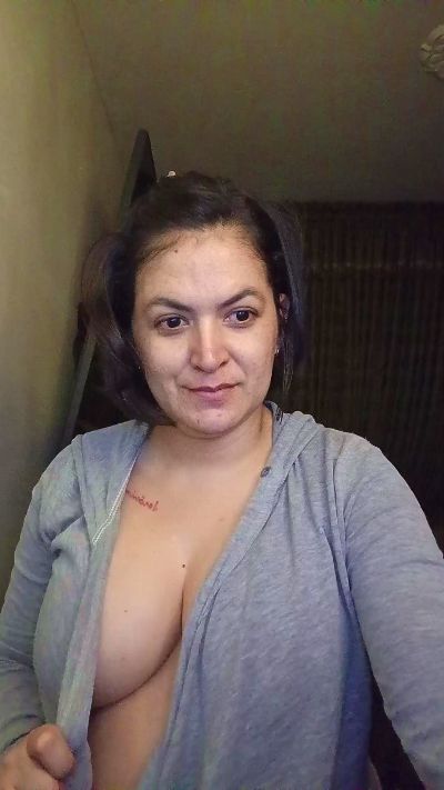 ladykyhara live cam on Cam4