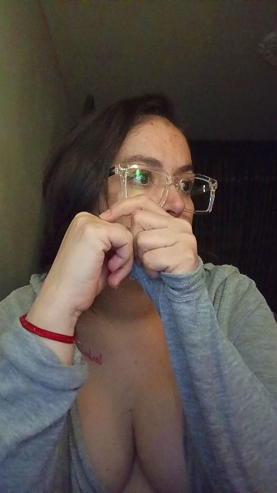 ladykyhara live cam on Cam4