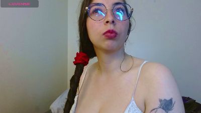 ladysophia1 live cam on Cam4
