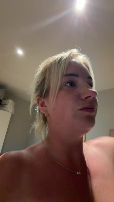 laetysia88 live cam on Cam4