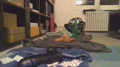 lago2venis live cam on Cam4
