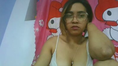 lalaina7 live cam on Cam4