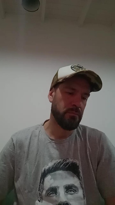 laliebre872 live cam on Cam4