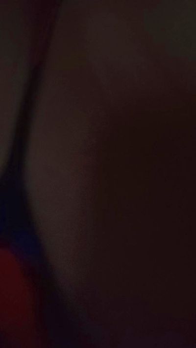 lalinda60 live cam on Cam4
