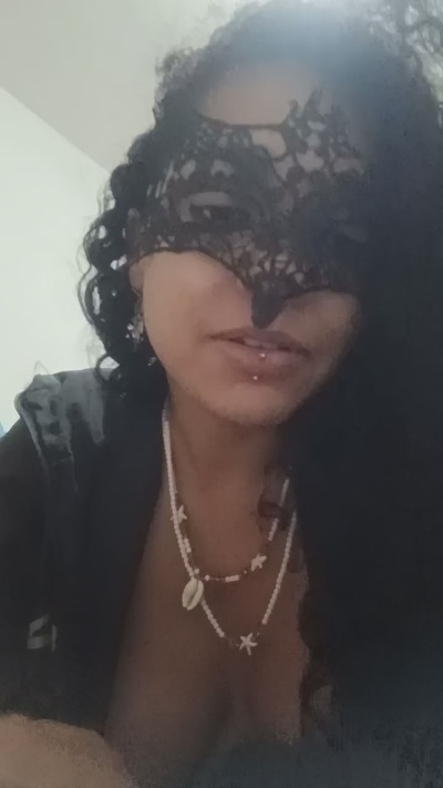 laliscaty live cam on Cam4