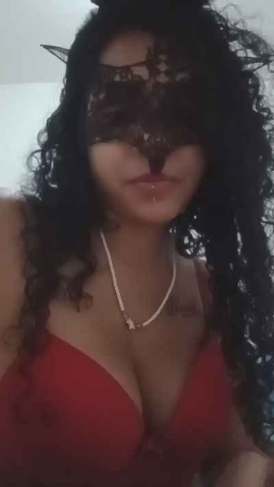 laliscaty live cam on Cam4