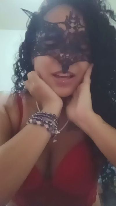 laliscaty live cam on Cam4