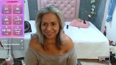 lalisha_96 live cam on Cam4