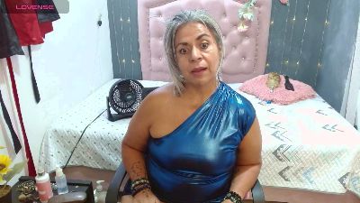 lalisha_96 live cam on Cam4