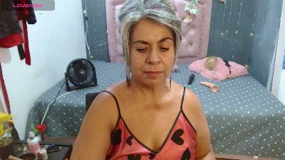 lalisha_96 live cam on Cam4