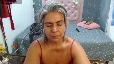 lalisha_96 live cam on Cam4