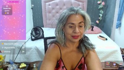 lalisha_96 live cam on Cam4