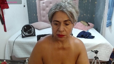 lalisha_96 live cam on Cam4
