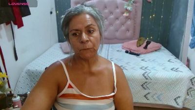 lalisha_96 live cam on Cam4