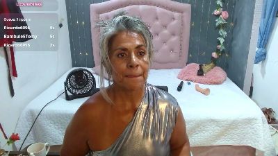 lalisha_96 live cam on Cam4