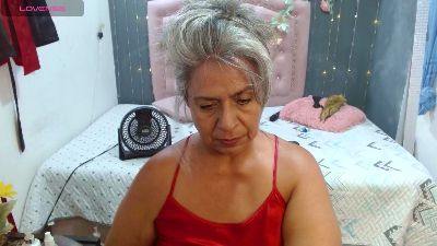 lalisha_96 live cam on Cam4