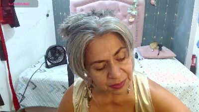 lalisha_96 live cam on Cam4
