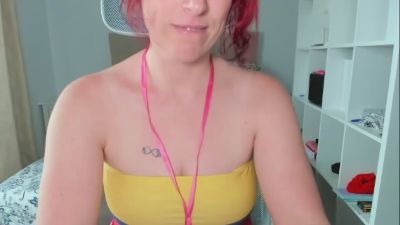 lalita8 live cam on Cam4