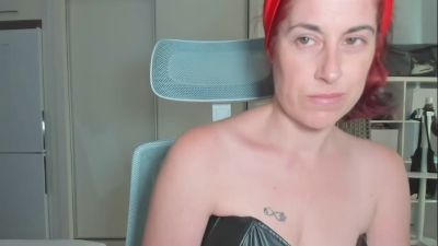 lalita8 live cam on Cam4