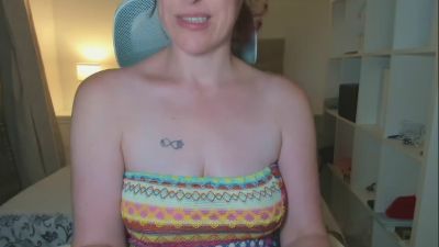 lalita8 live cam on Cam4