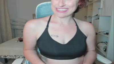 lalita8 live cam on Cam4