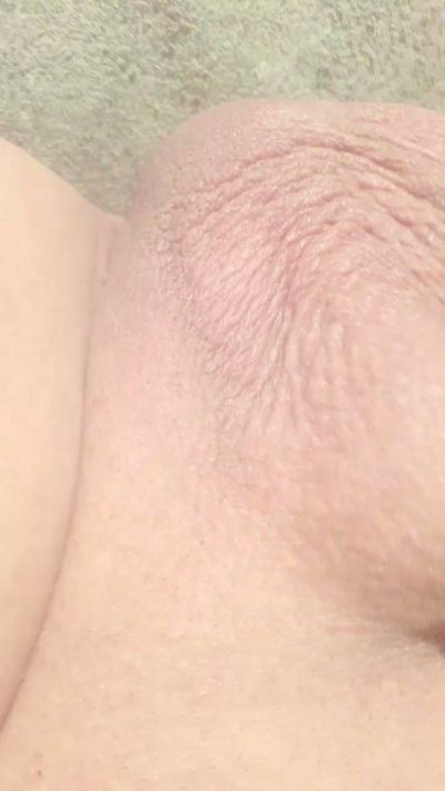 lalo3xxx3 live cam on Cam4