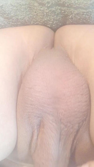 lalo3xxx3 live cam on Cam4