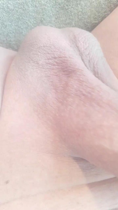 lalo3xxx3 live cam on Cam4