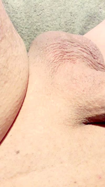 lalo3xxx3 live cam on Cam4