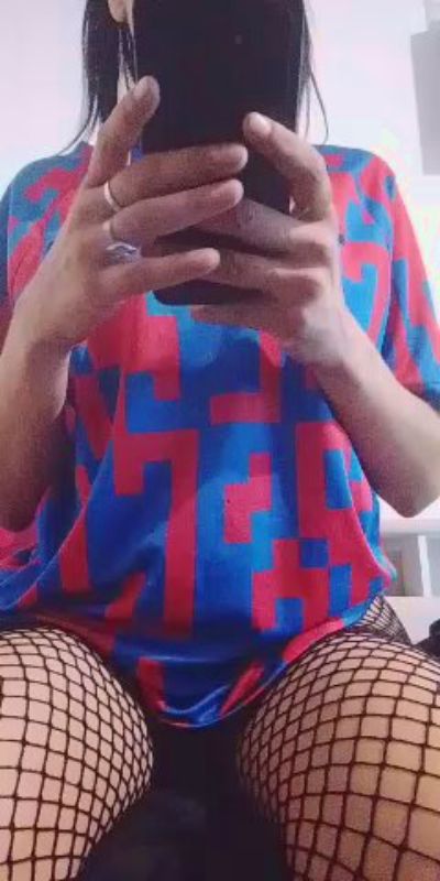 lalouvehot live cam on Cam4