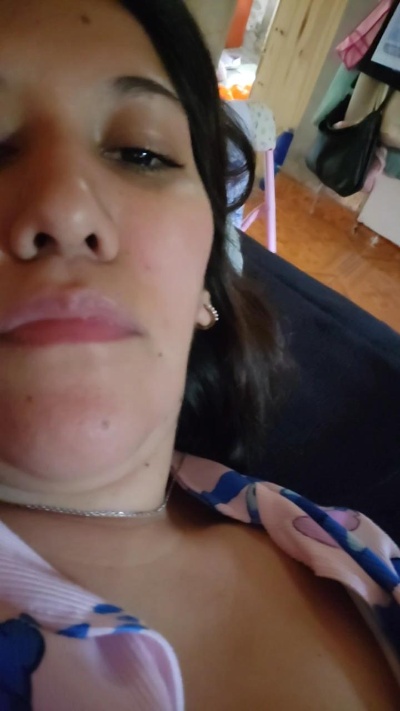 lalu27 live cam on Cam4